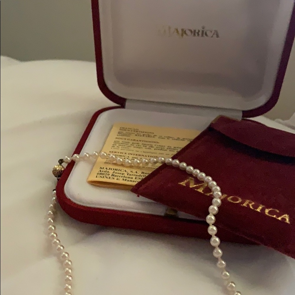 Vintage majorica pearl necklace